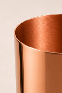 Kun — NHASS, productdetail in massief koper