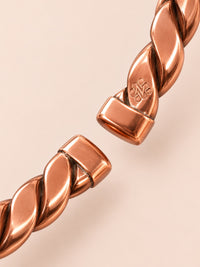 TRAME Wide — NHASS, productdetail in massief koper